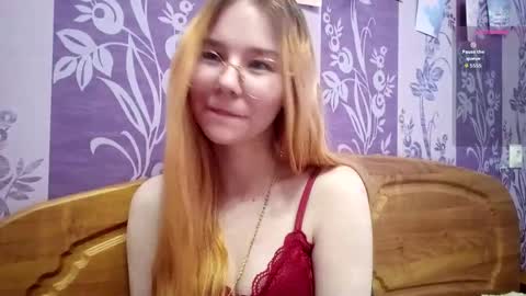 Mia online show from February 20, 6:26 am