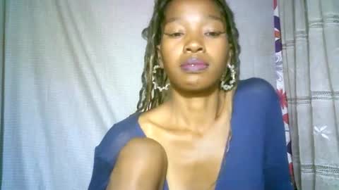 Snapshot of elenah0123 chatting on February 14, 5:41 am elenah013 online show from February 14, 5:41 am