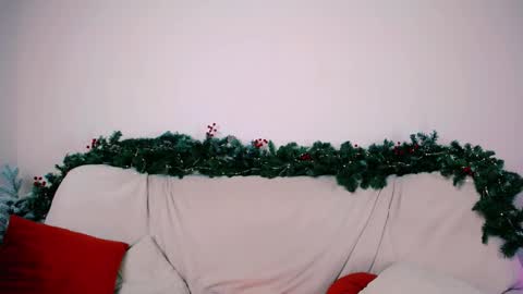 elenamonroe_ online show from December 16, 4:40 am
