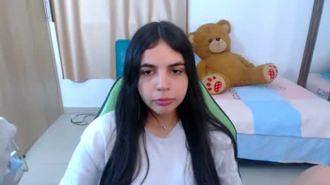 agnes online show from March 10, 6:56 pm