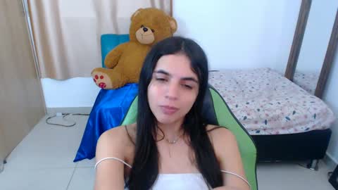 agnes online show from March 6, 5:43 pm