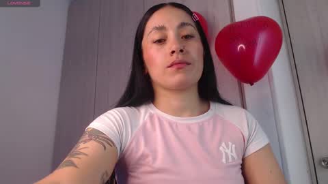 Snapshot of eleven_diamond chatting on February 14, 12:25 pm Millie bobby online show from February 14, 12:25 pm