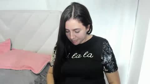 eliana_garcia online show from February 16, 4:53 am