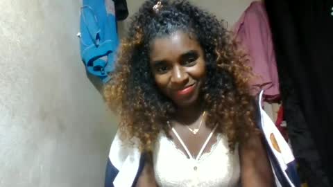 elina981 online show from July 8, 3:25 pm