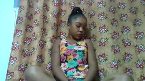 elisa531052 online show from February 23, 7:19 am