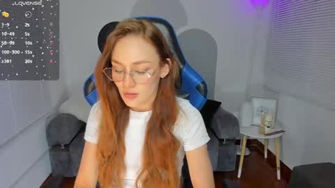 elisabeth sarmiento online show from March 1, 9:59 pm