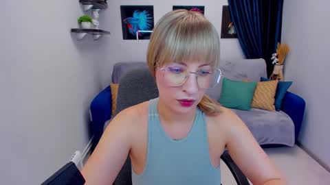 Elisabeth online show from December 16, 4:49 pm