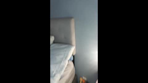 elishacohen33 online show from April 27, 7:22 pm