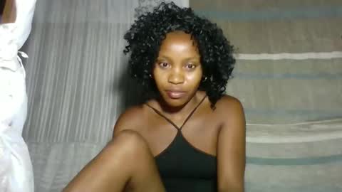 elita12010 online show from March 27, 10:54 pm