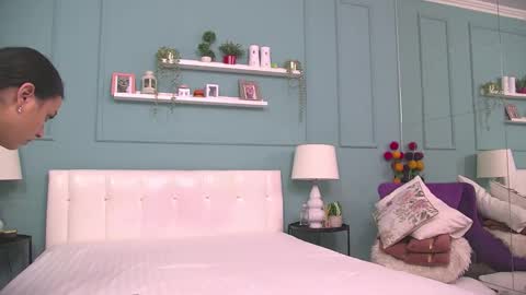 Eliza online show from March 2, 12:58 pm