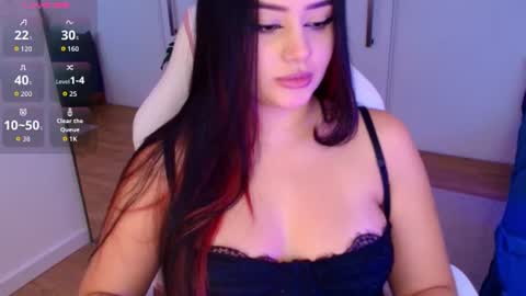 Elezabeth online show from July 24, 7:44 pm