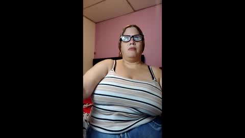 Elizabeth online show from May 4, 10:52 am