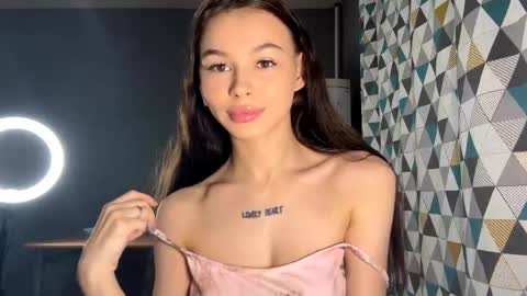 Snapshot of elizabethurch chatting on October 10, 9:20 pm L O V E L Y online show from October 10, 9:20 pm