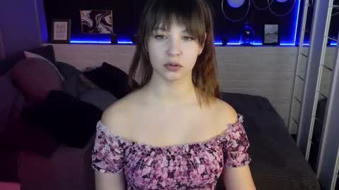 Eliza online show from February 28, 1:36 pm