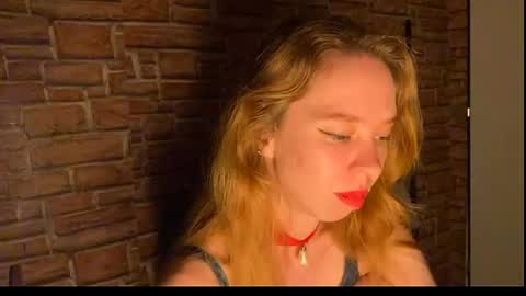 Eliza online show from July 23, 6:27 pm