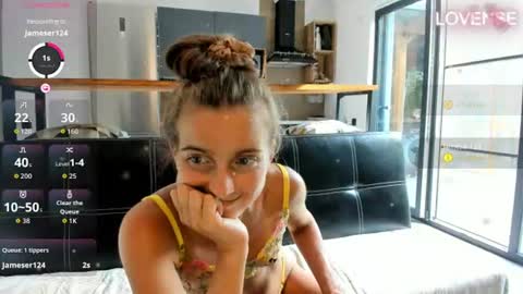 Eliz                               online show from July 10, 2:17 pm