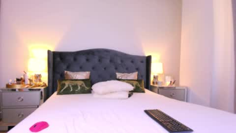 Emma  online show from March 5, 5:58 am