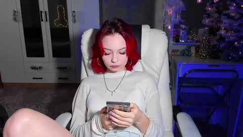 ellales online show from December 23, 7:56 am