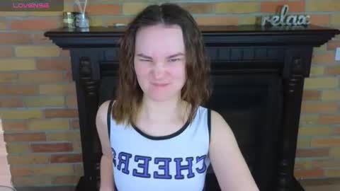 Ellie online show from April 15, 8:37 am