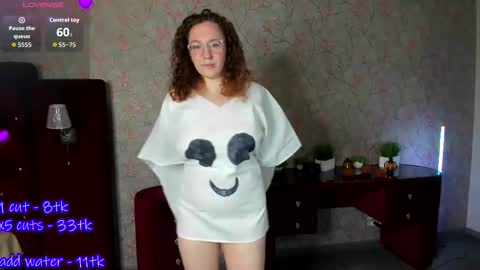 Ellie online show from October 30, 1:45 pm