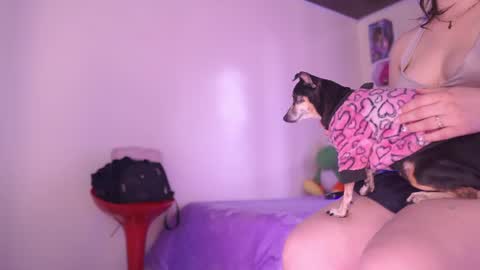 ellie_doll_ online show from July 27, 6:38 pm