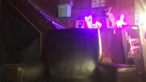 Ellie Louise online show from November 26, 10:11 pm