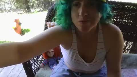 Elliohh online show from April 22, 6:27 pm
