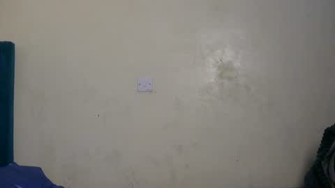 elllanna online show from June 19, 1:32 am