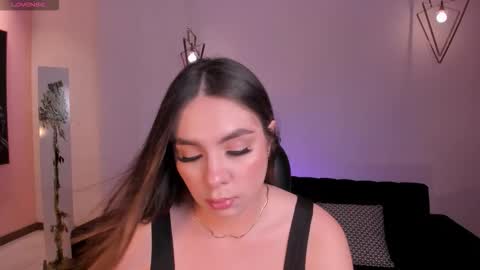 ELOISA OLIVERO online show from November 24, 7:38 pm