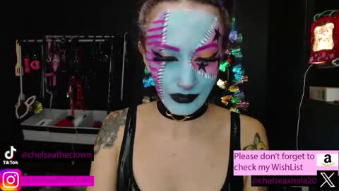 Chelsea  Please help me to reach 100 thumbs up online show from November 29, 6:28 am