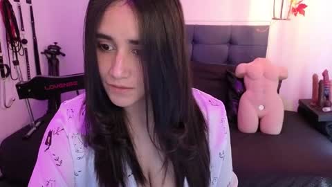 elowen_halley1 online show from October 12, 7:16 pm