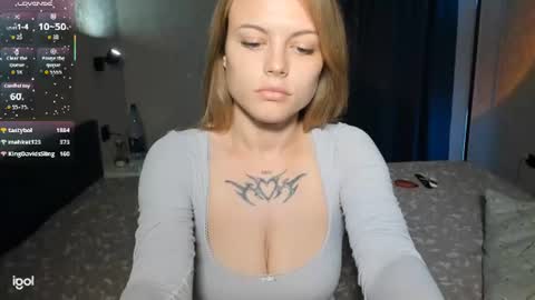 elsa_casta online show from July 17, 6:33 pm