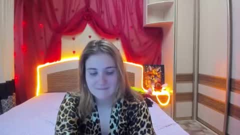 Elsa  online show from January 11, 4:39 am