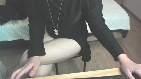 Snapshot of elsa_hot_here chatting on February 12, 4:54 am Elsa online show from February 12, 4:54 am