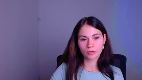 Elsa online show from January 17, 7:27 pm