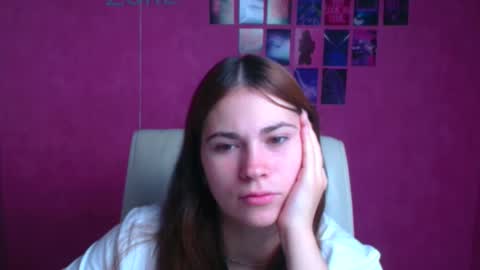 Elsa online show from November 3, 7:01 am