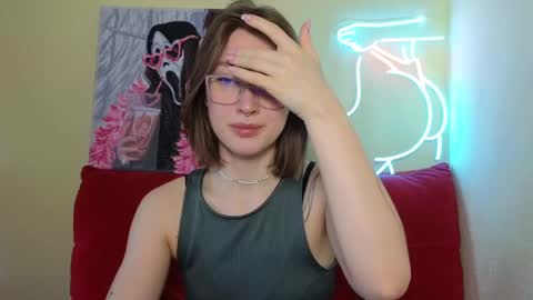 elsaangel online show from March 10, 7:00 am