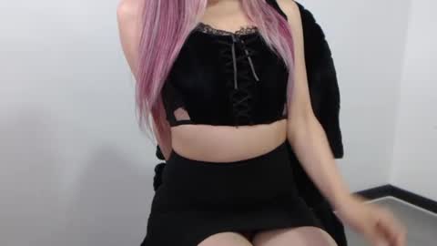 ely00000 online show from July 28, 3:32 pm