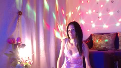 Snapshot of elysasun chatting on September 24, 7:35 pm Elisa online show from September 24, 7:35 pm