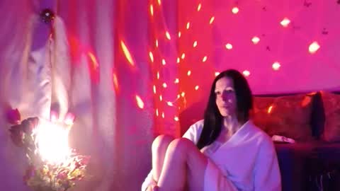 Elisa online show from March 11, 12:48 am