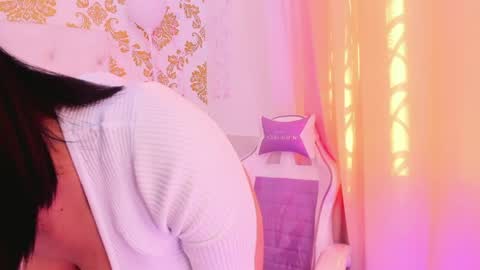 Ema Lambert  online show from April 3, 1:42 pm