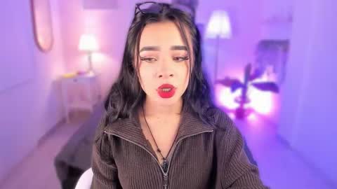 Snapshot of ema_soul chatting on October 14, 8:22 pm emma soul online show from October 14, 8:22 pm