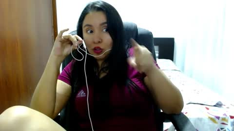 Snapshot of emely_sexx chatting on September 26, 12:19 am emely_sexx online show from September 26, 12:19 am