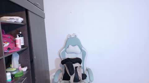 sabrina online show from December 5, 3:39 am