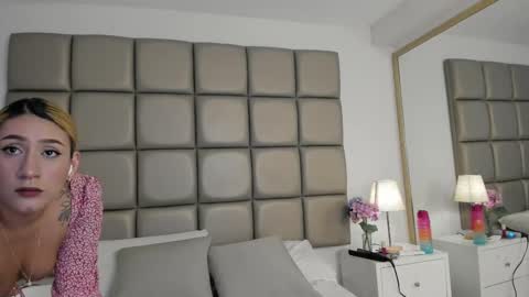 EMILY ROBERTS online show from March 12, 3:24 am