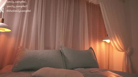 Emily Campbell online show from May 30, 2:20 am