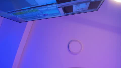   online show from September 11, 1:17 am