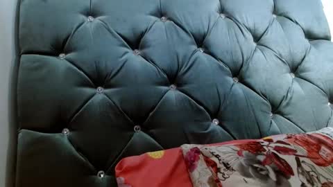 emili riders online show from February 15, 8:44 am