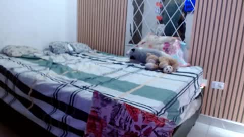 emili riders online show from March 6, 3:13 pm