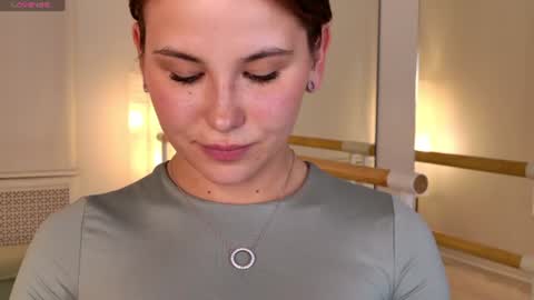emilia_dream online show from June 16, 7:04 pm